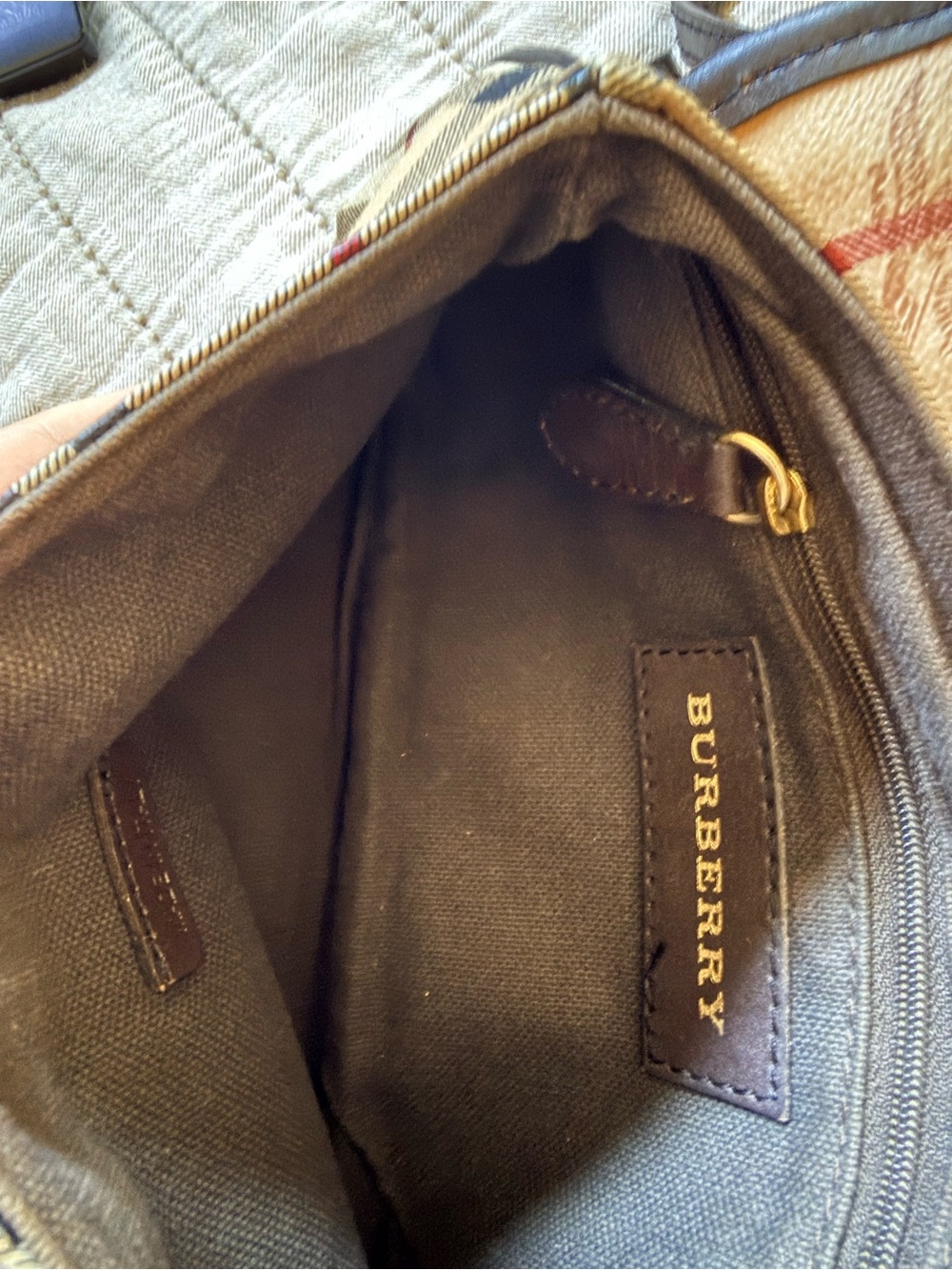 Burberry Haymarket Check canvas and leather crossbody bag - Picture 6 of 13